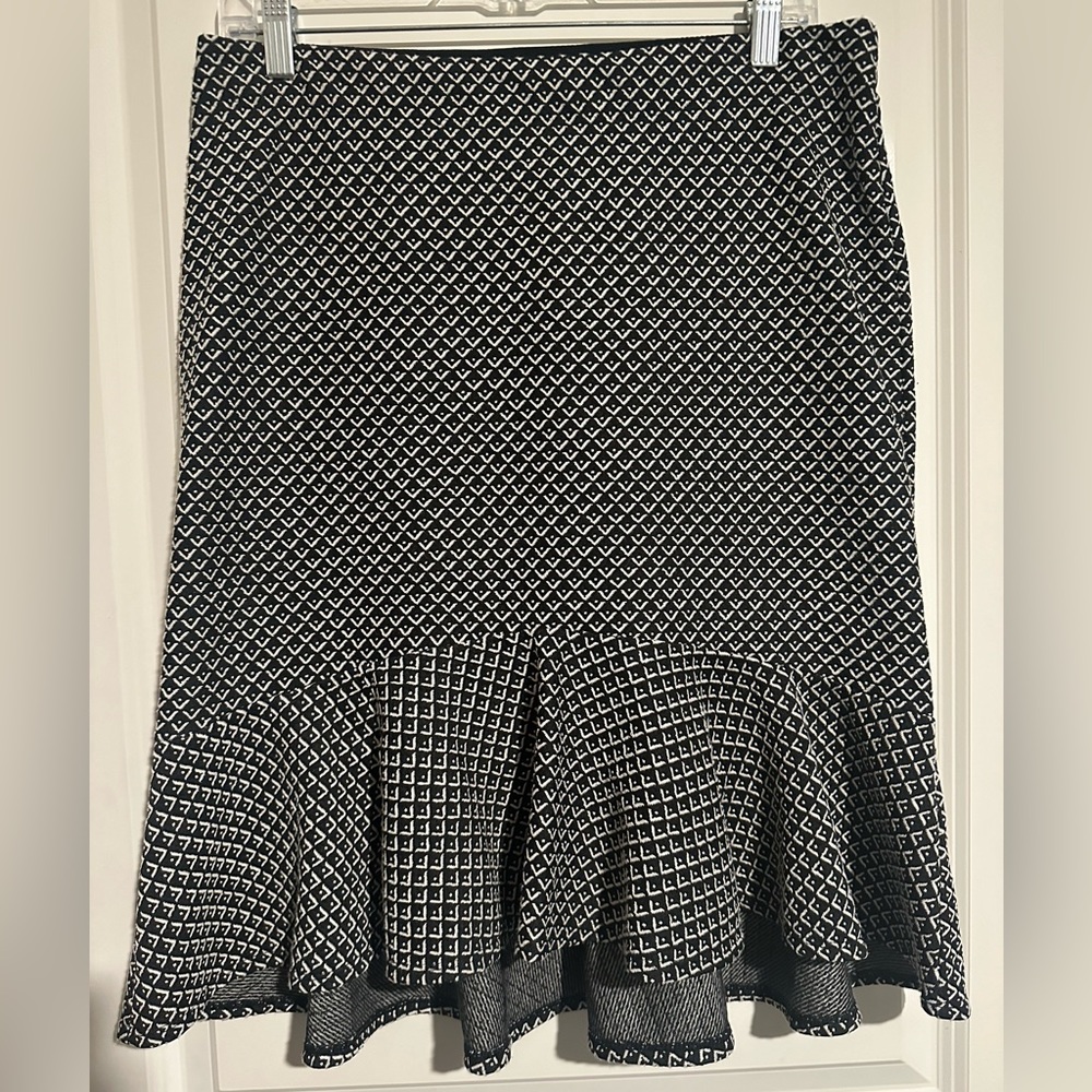 Max studio flare skirt ruffled